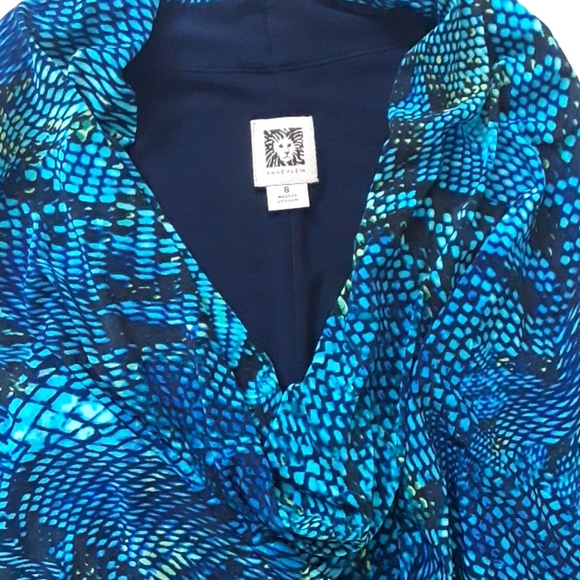 Midi Dress in snake print - Picture 3 of 5